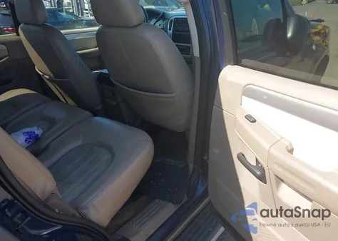 2004 Mercury Mountaineer из США, поврежденный, VIN 4M2ZU86E64UJ18902